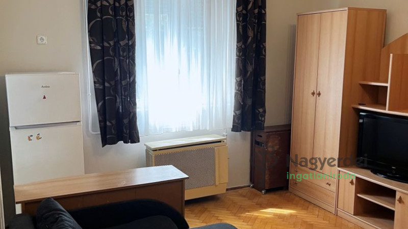 Debrecen, Libakert, Lakás, panel lakás  