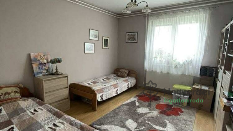 Debrecen, Tégláskert, Ház, családi ház  