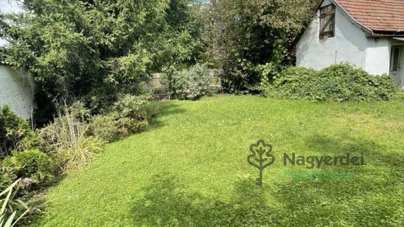 Debrecen, Tégláskert, Ház, családi ház  