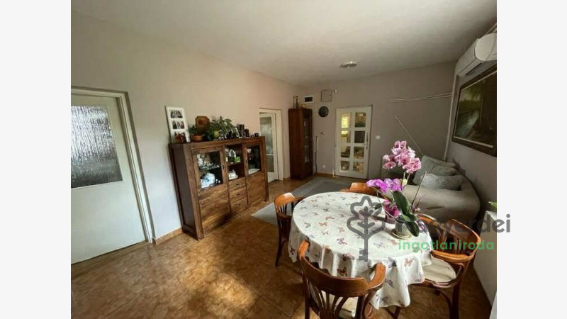 Debrecen, Tégláskert, Ház, családi ház  