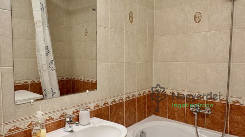 Debrecen, Szentlászlófalva, Lakás, tégla lakás  