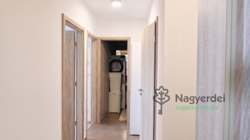 Debrecen, Sestakert, Lakás, tégla lakás  