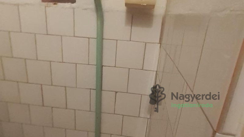 Debrecen, Ház, házrész  