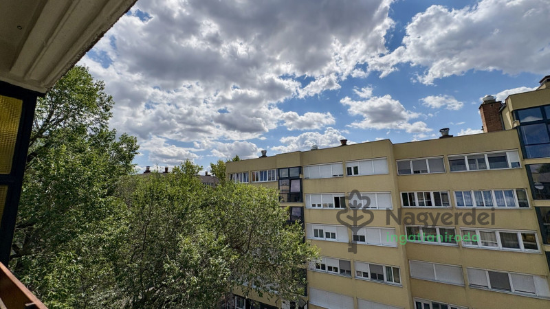 Debrecen, Sestakert, Lakás, tégla lakás  
