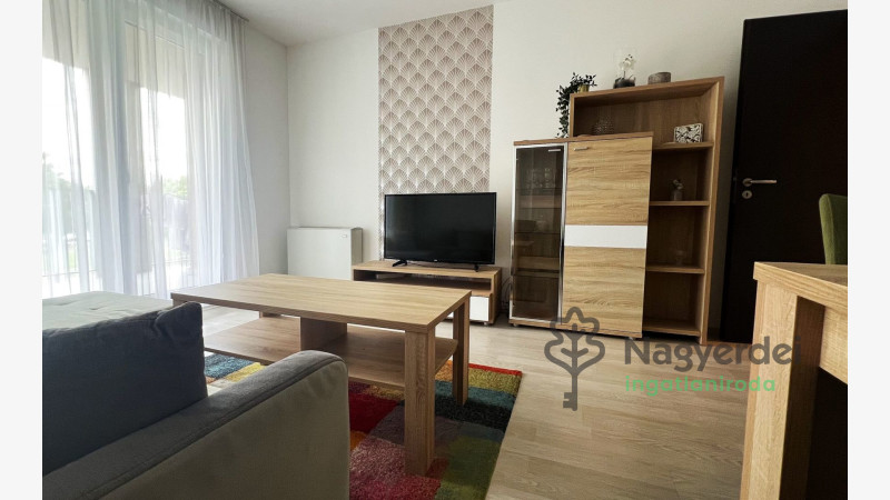 Debrecen, Sestakert, Lakás, tégla lakás  
