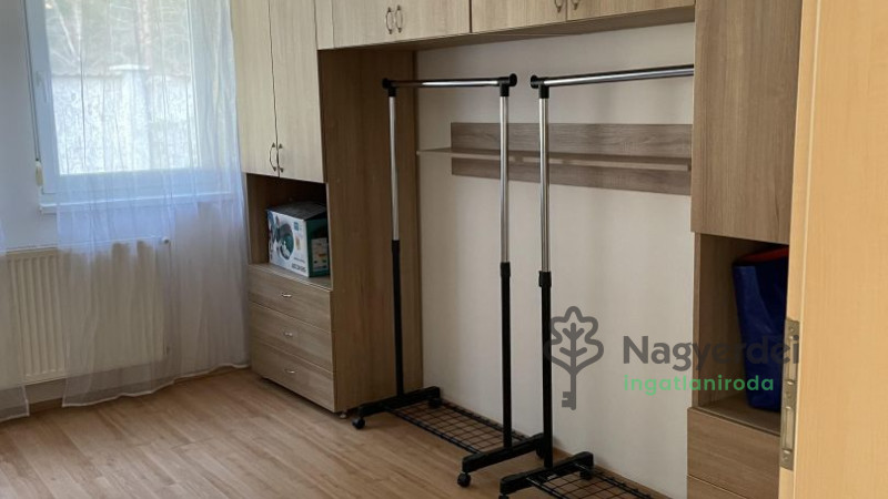 Debrecen, Lakás, tégla lakás  