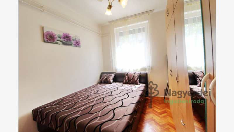 Debrecen, Sestakert, Lakás, tégla lakás  