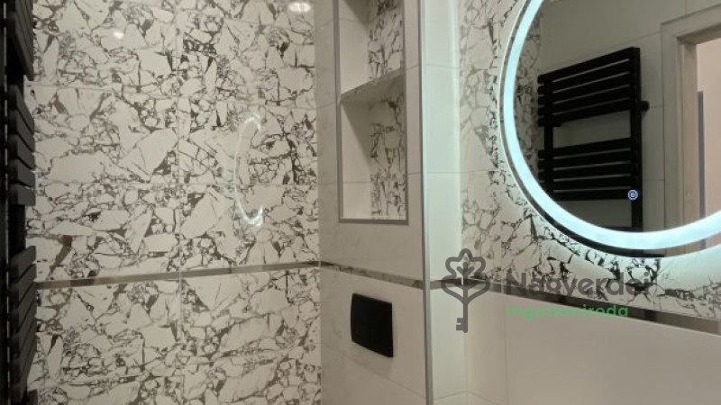 Debrecen, Nagyerdőalja, Lakás, tégla lakás  