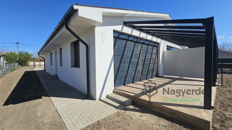 Debrecen, Józsa(Felső), Ház, ikerház  